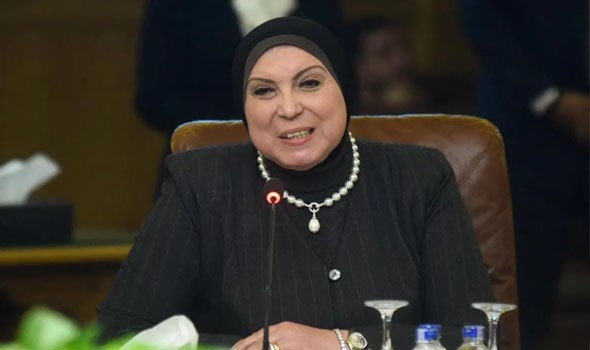وزيرة التجارة المصرية تُعلن مد فترة معرض "تراثنا" للسبت